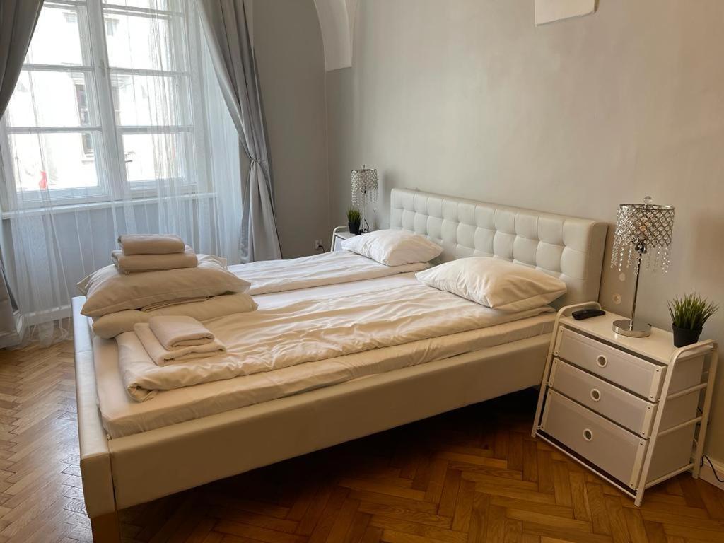 Florianska Deluxe Apartments With Air Condition Cracóvia Exterior foto